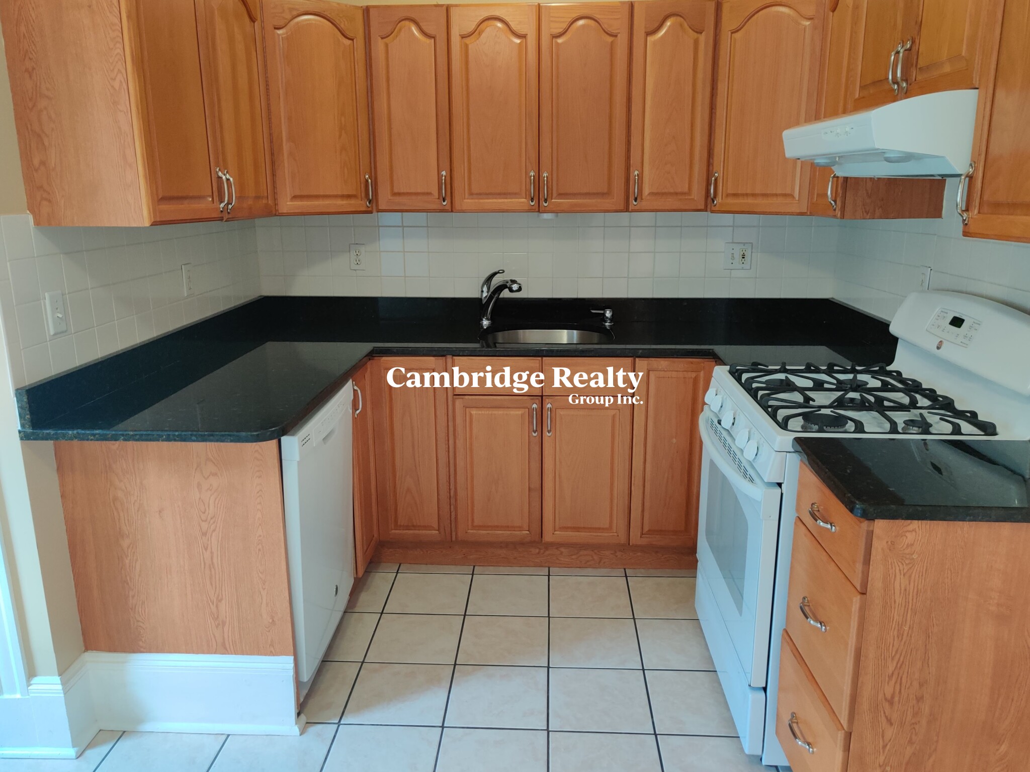 106 Glenwood Rd, Winter Hill