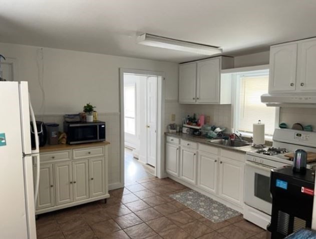 28 Wyman St, Stoughton