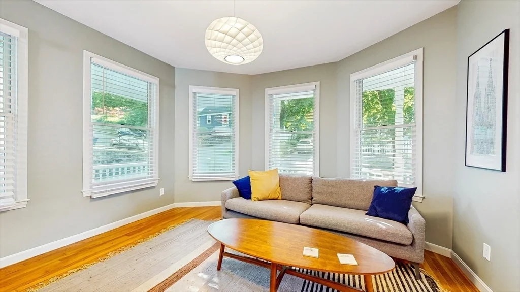 14 Chestnut St, Lindenwood