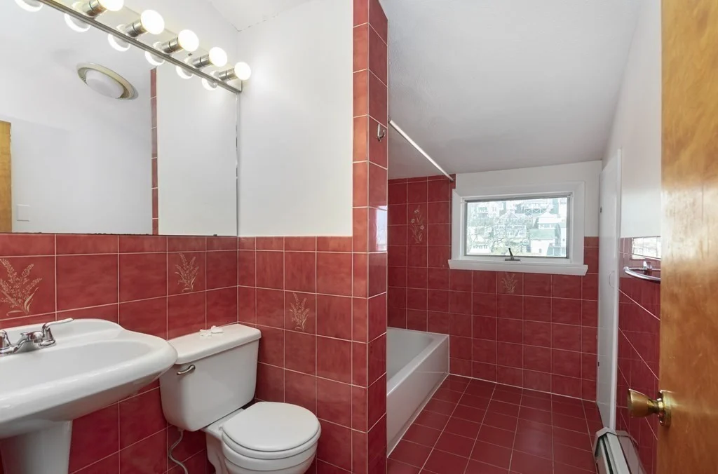 789 Shirley St, Winthrop
