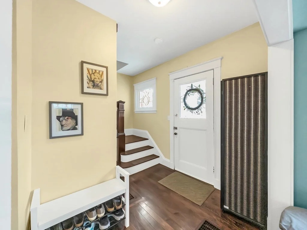 18 Alberta St, West Roxbury