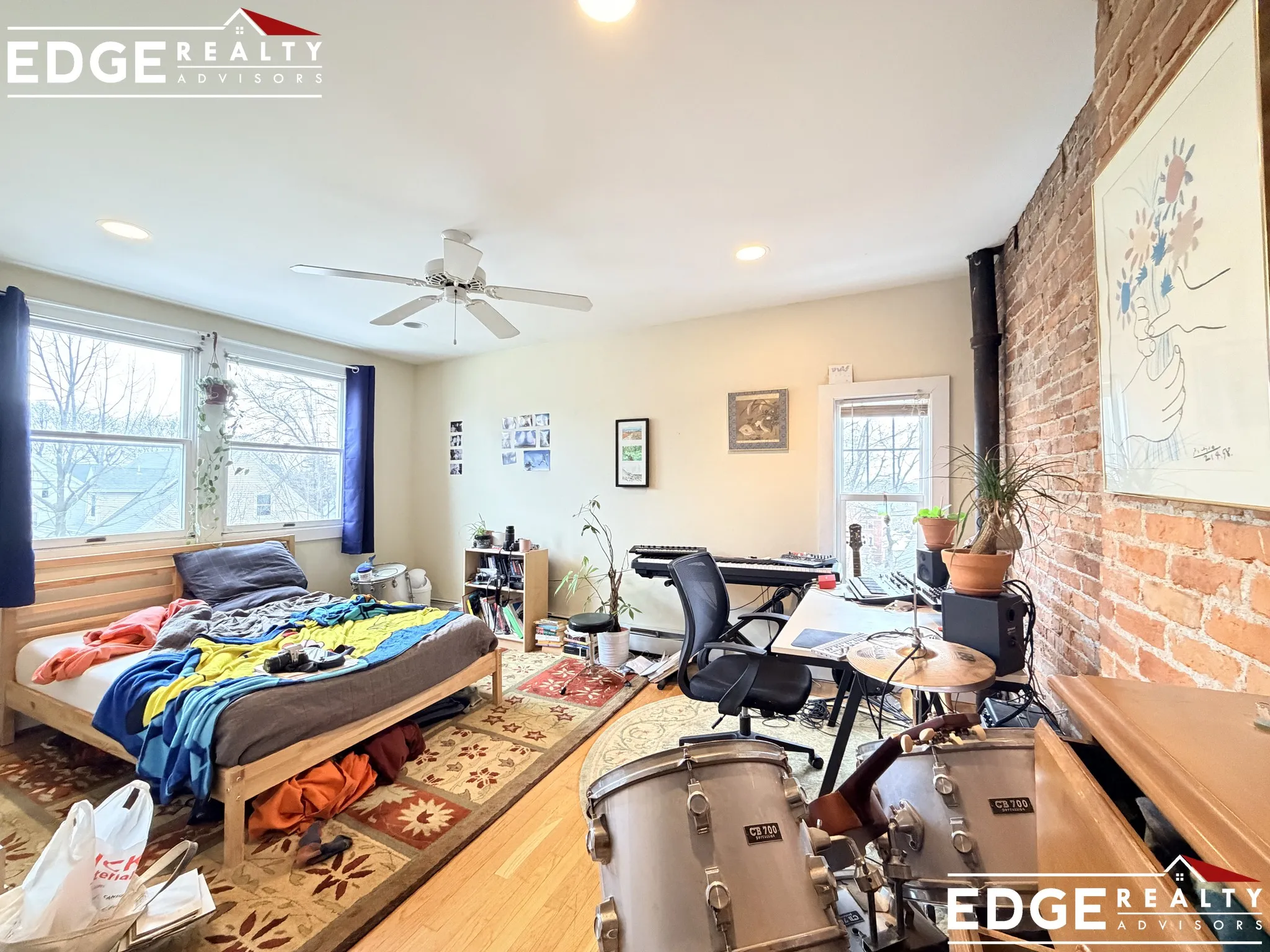 21 Bennett St, Oak Square