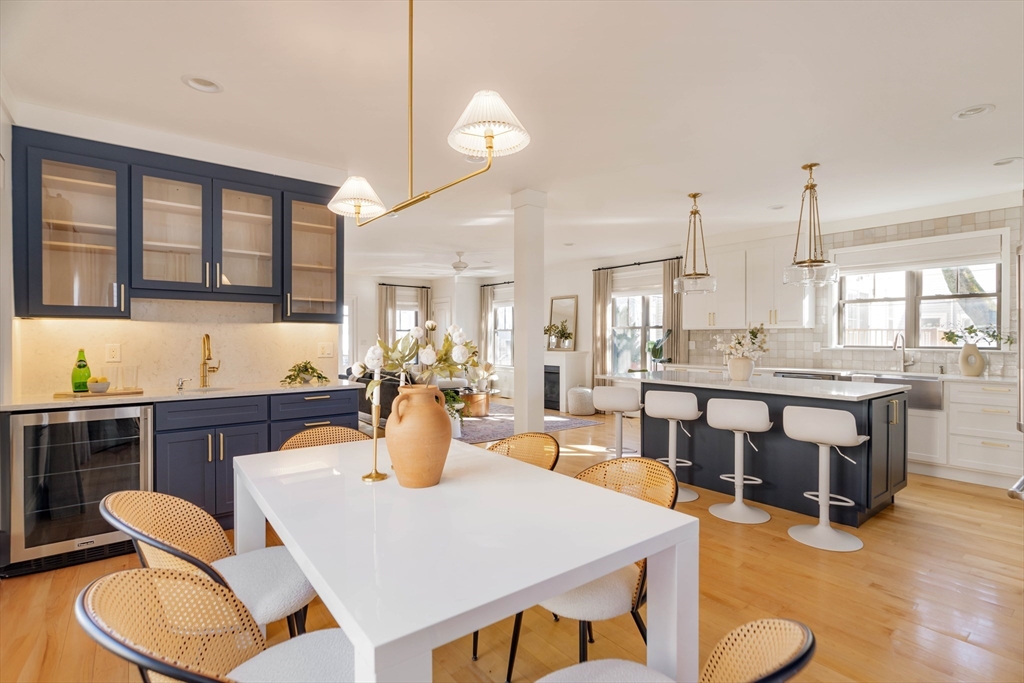 14 Kent Ct, Somerville