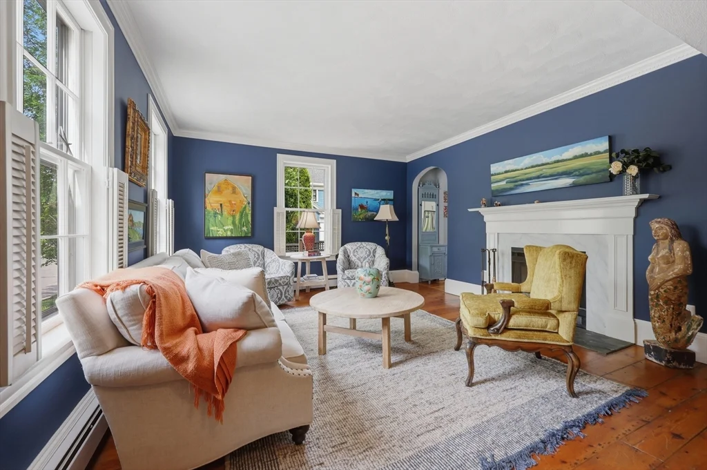 37 Marlboro St, Newburyport