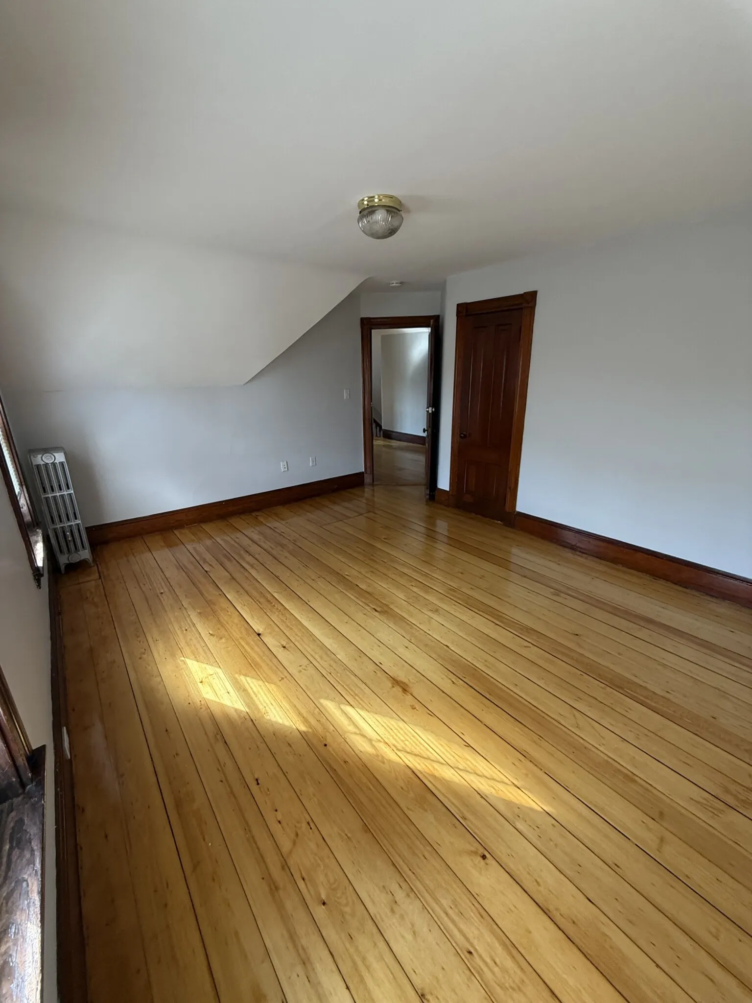 68 Willow Ave, Davis Square