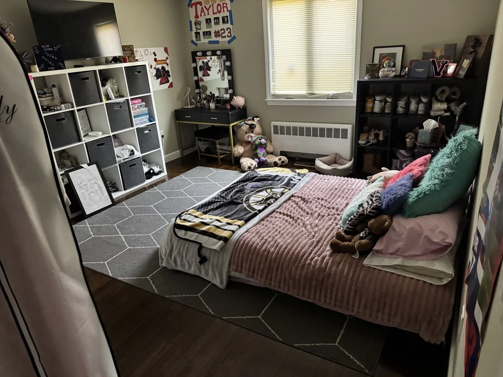 793 Dedham St, Newton