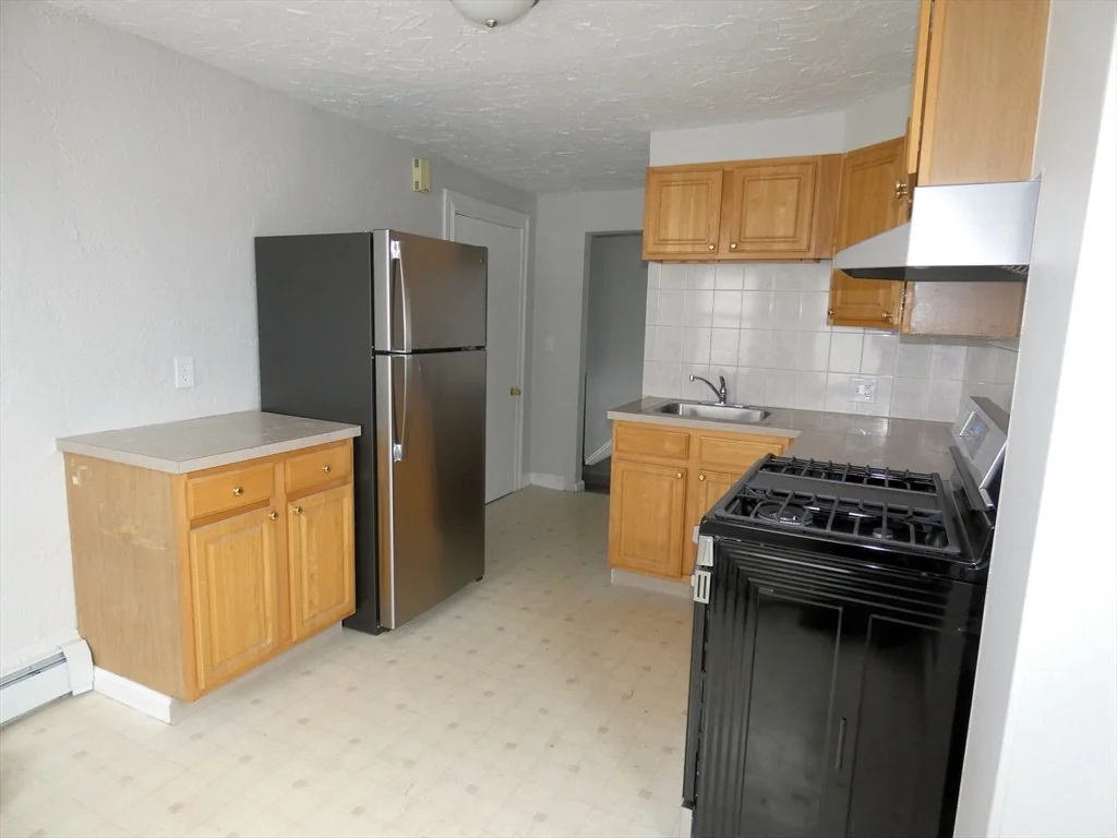 7 Greenwood St, Wakefield