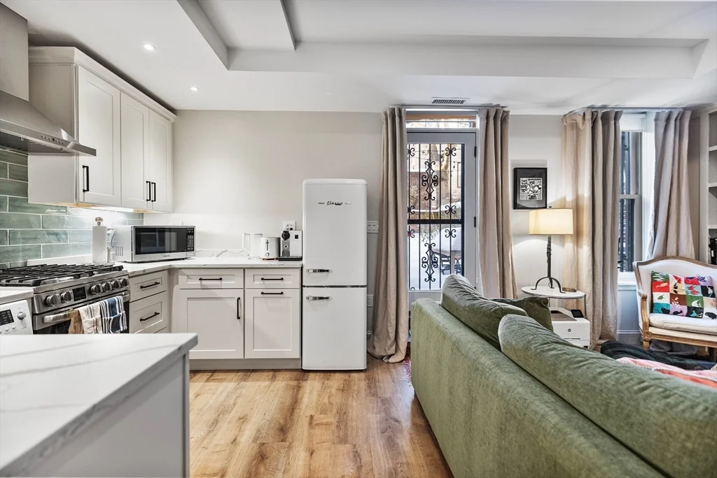 93 Third St, East Cambridge