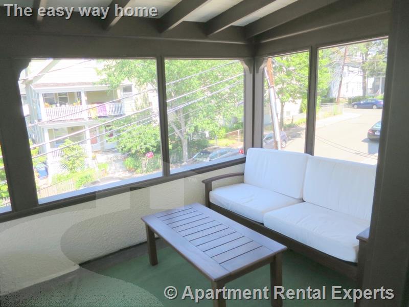 17 Dickson St, Teele Square