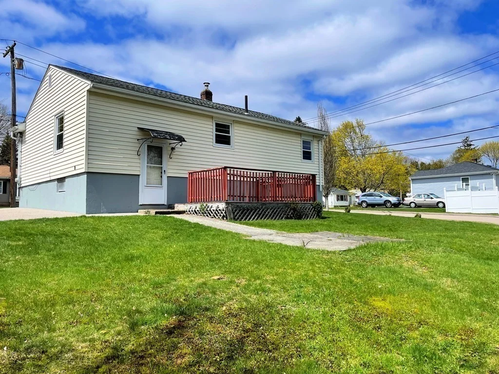 75 Osceola Ave, Burncoat