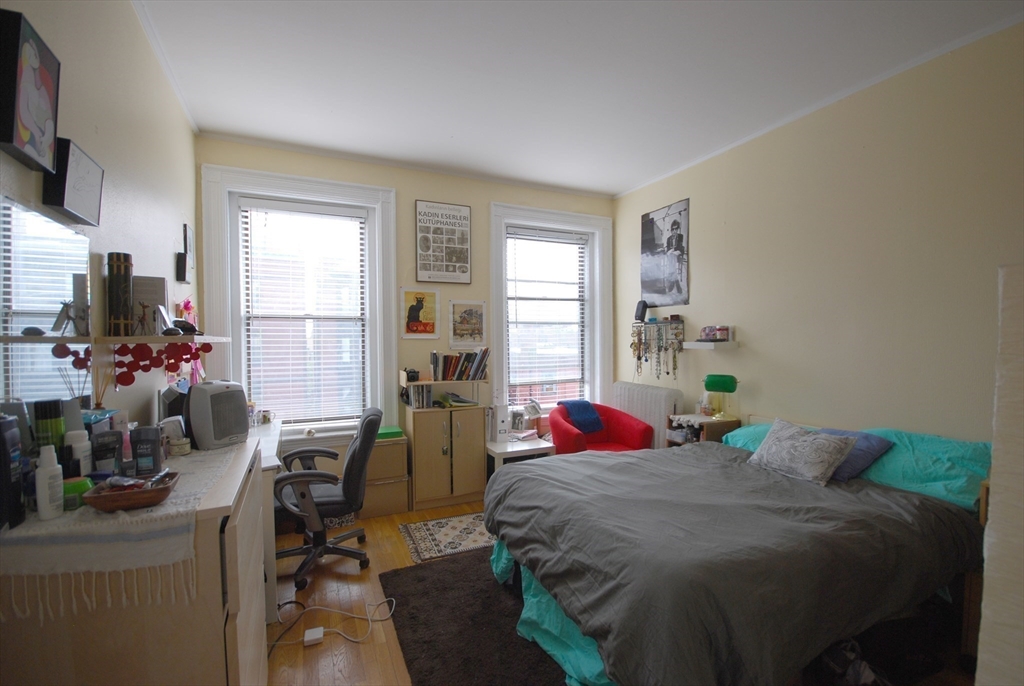 411 Marlborough St, Back Bay