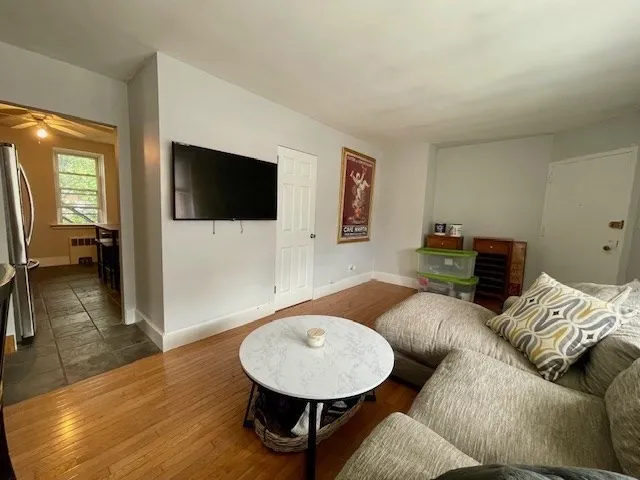 125 Farragut Rd, South Boston
