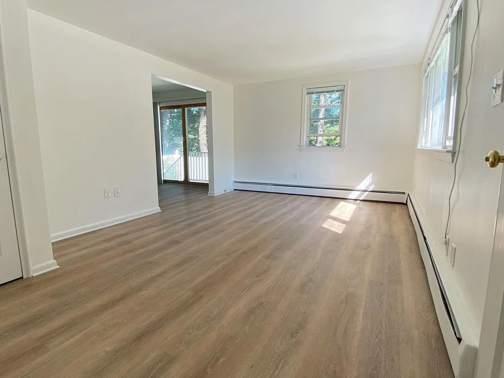 273 Cross St, Winchester