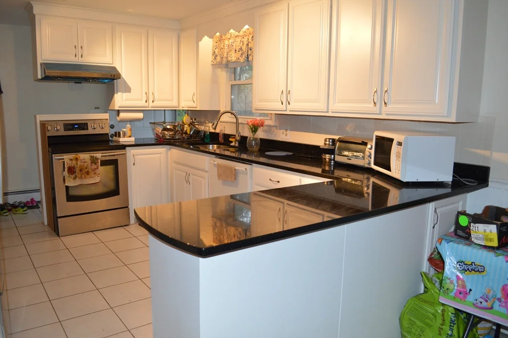 23 O'neil Dr, Westborough