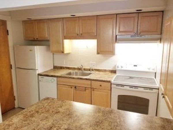 9 Commonwealth Ct, Brighton