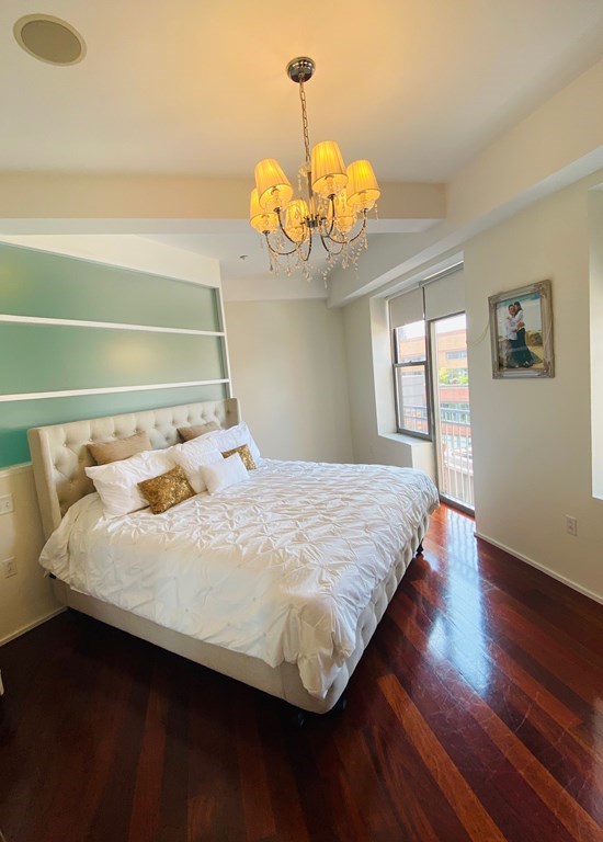 1166 Washington St, South End