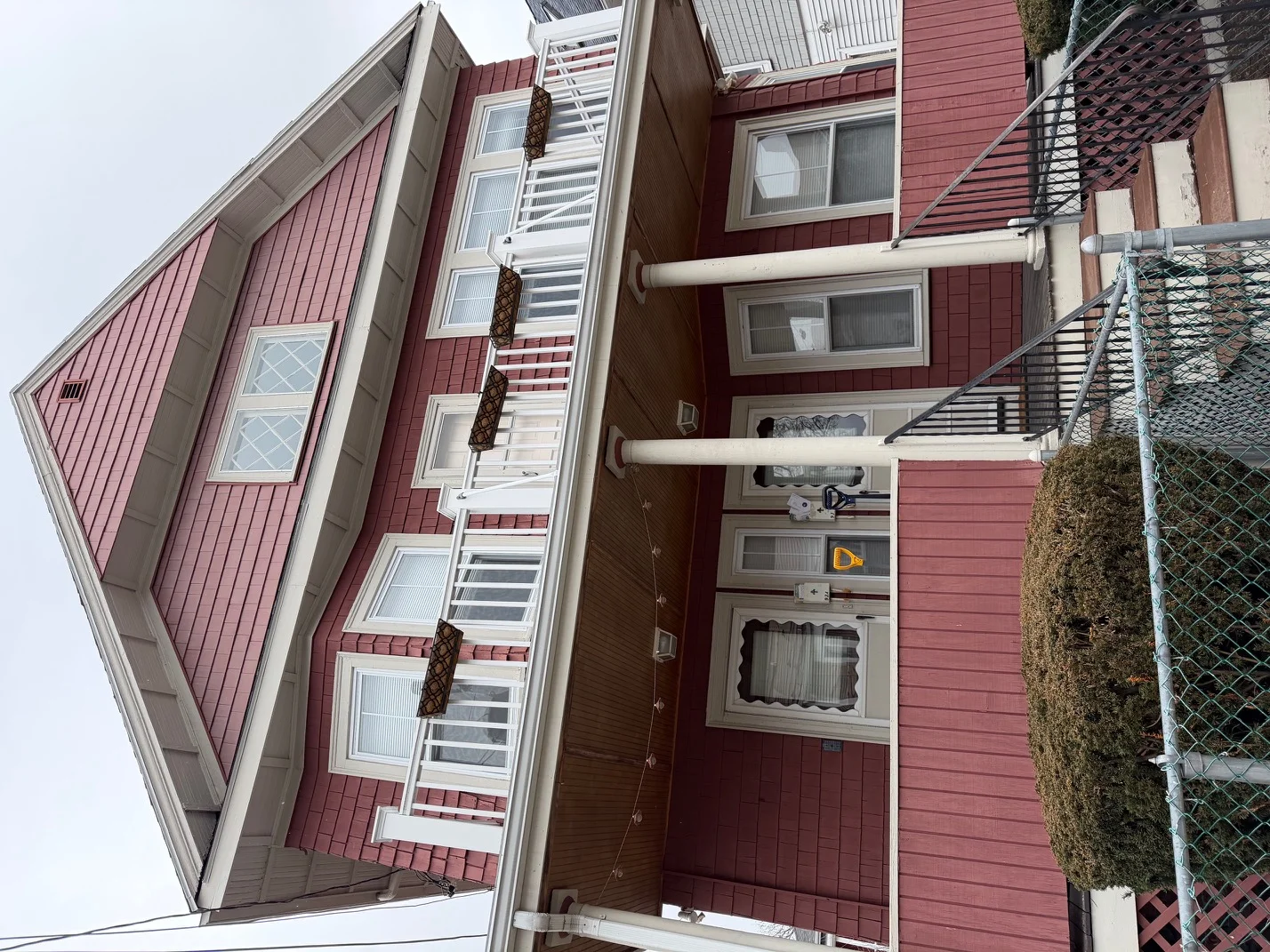 93 Capen St, Medford