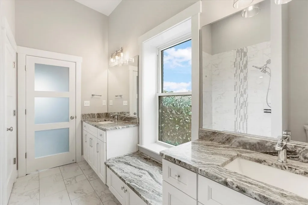 30 Main St, Tufts University