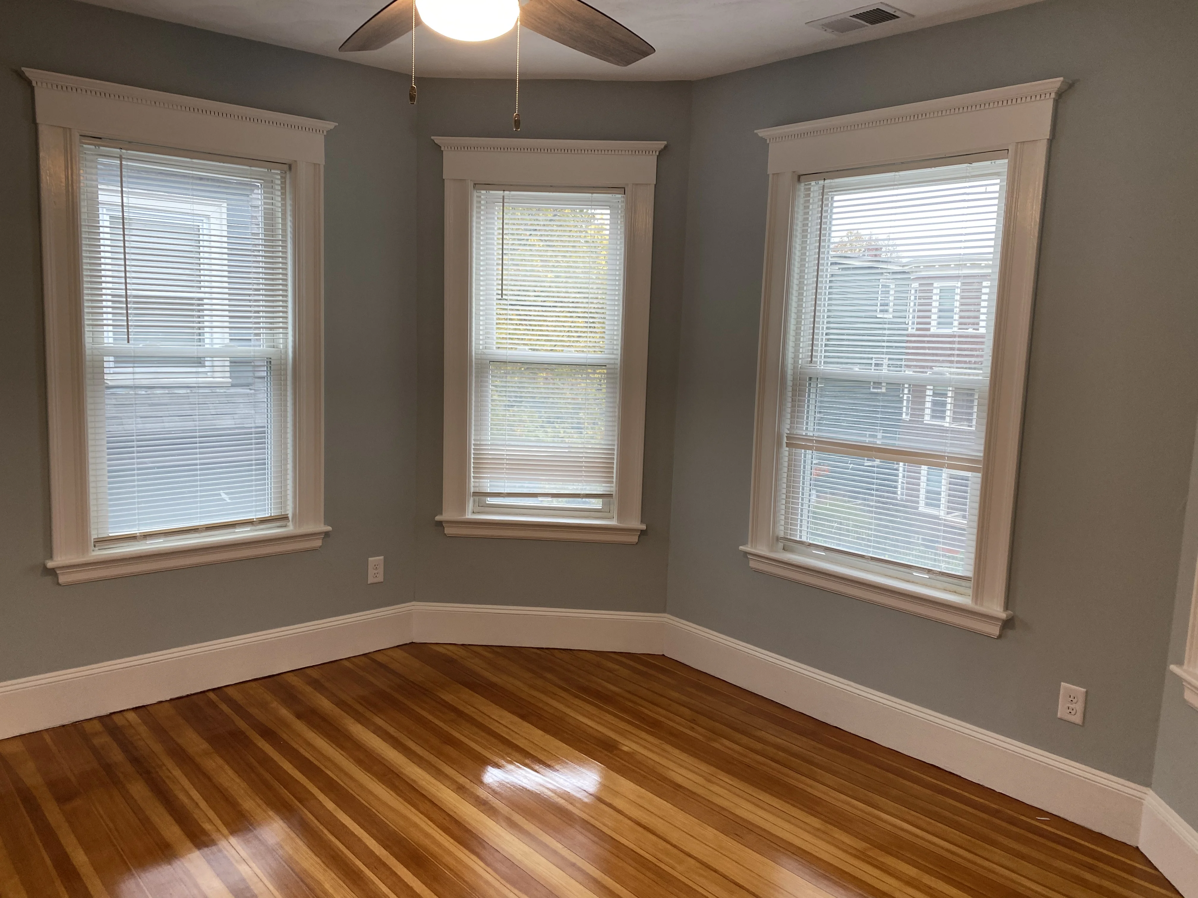 305 Highland Ave, Powder House Square