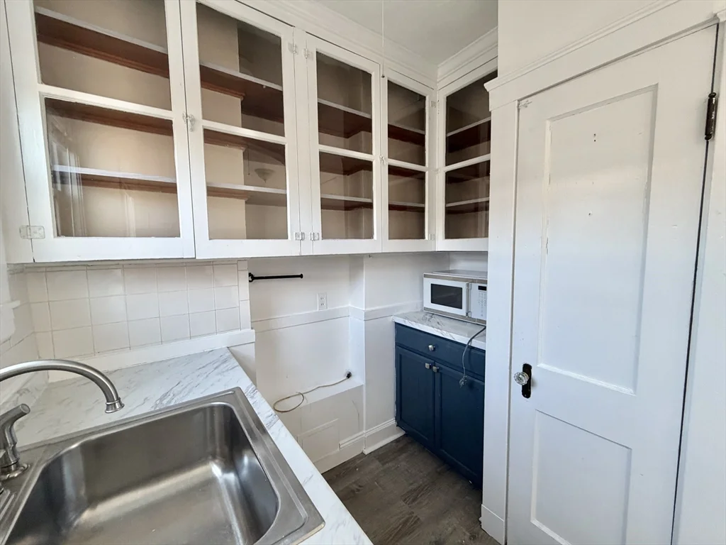 327 Columbia St, Wellington-Harrington