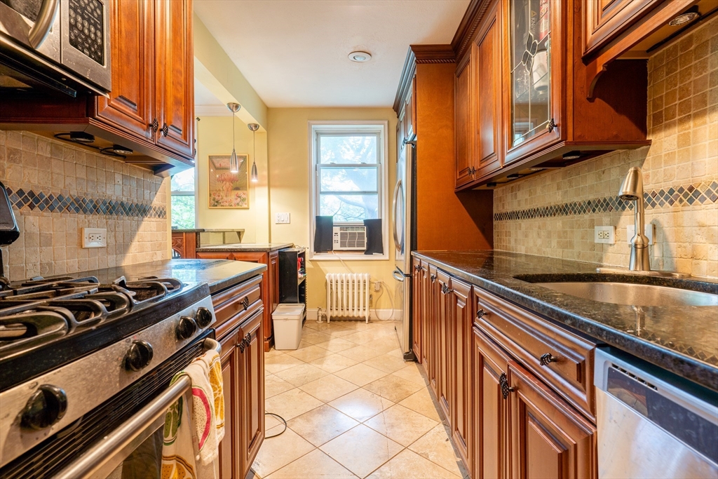 50 Follen St, Neighborhood Nine