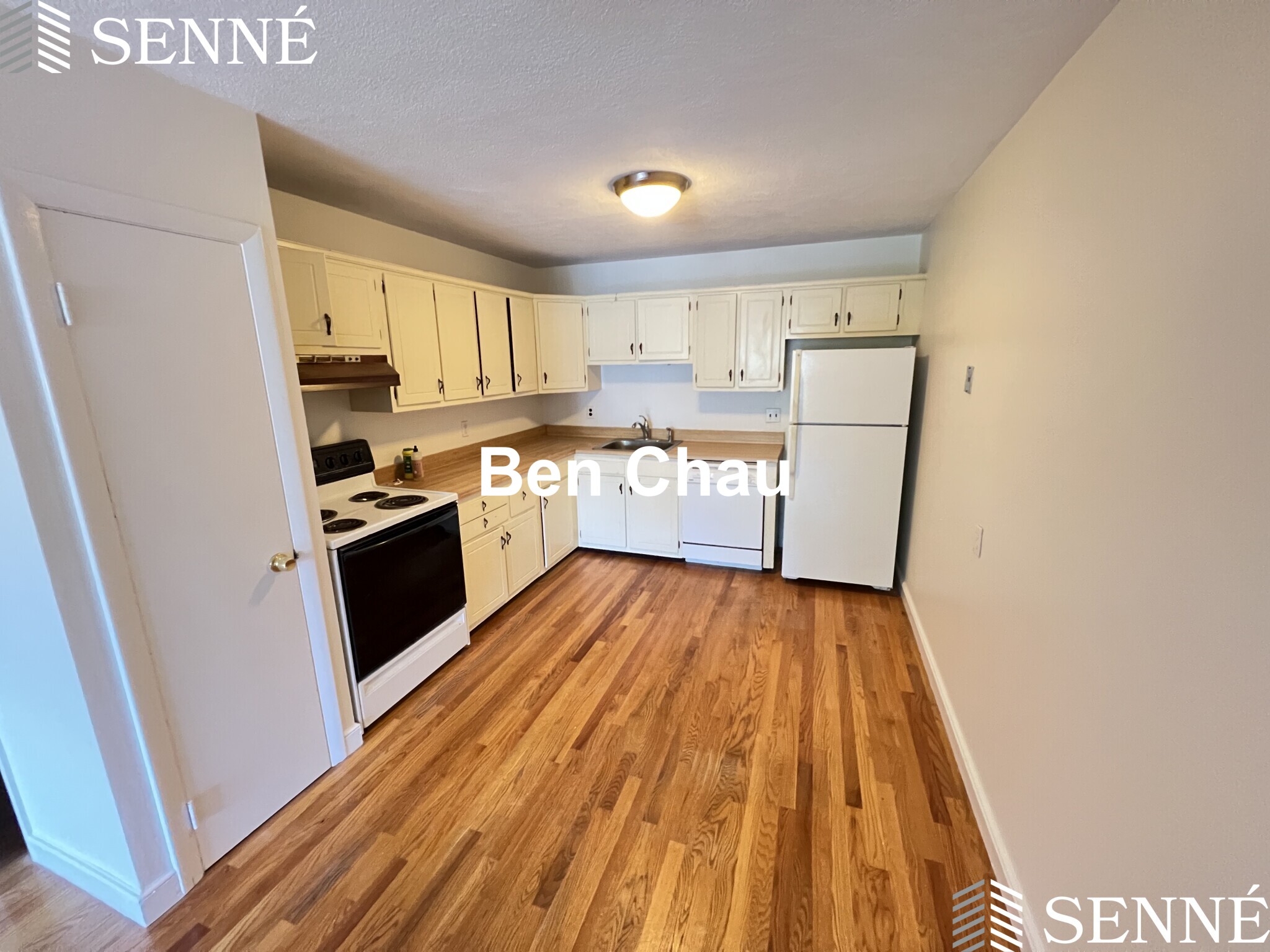 11 Cogswell Ave, North Cambridge