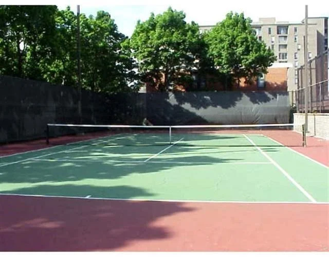 33 Pond Ave, Brookline Village