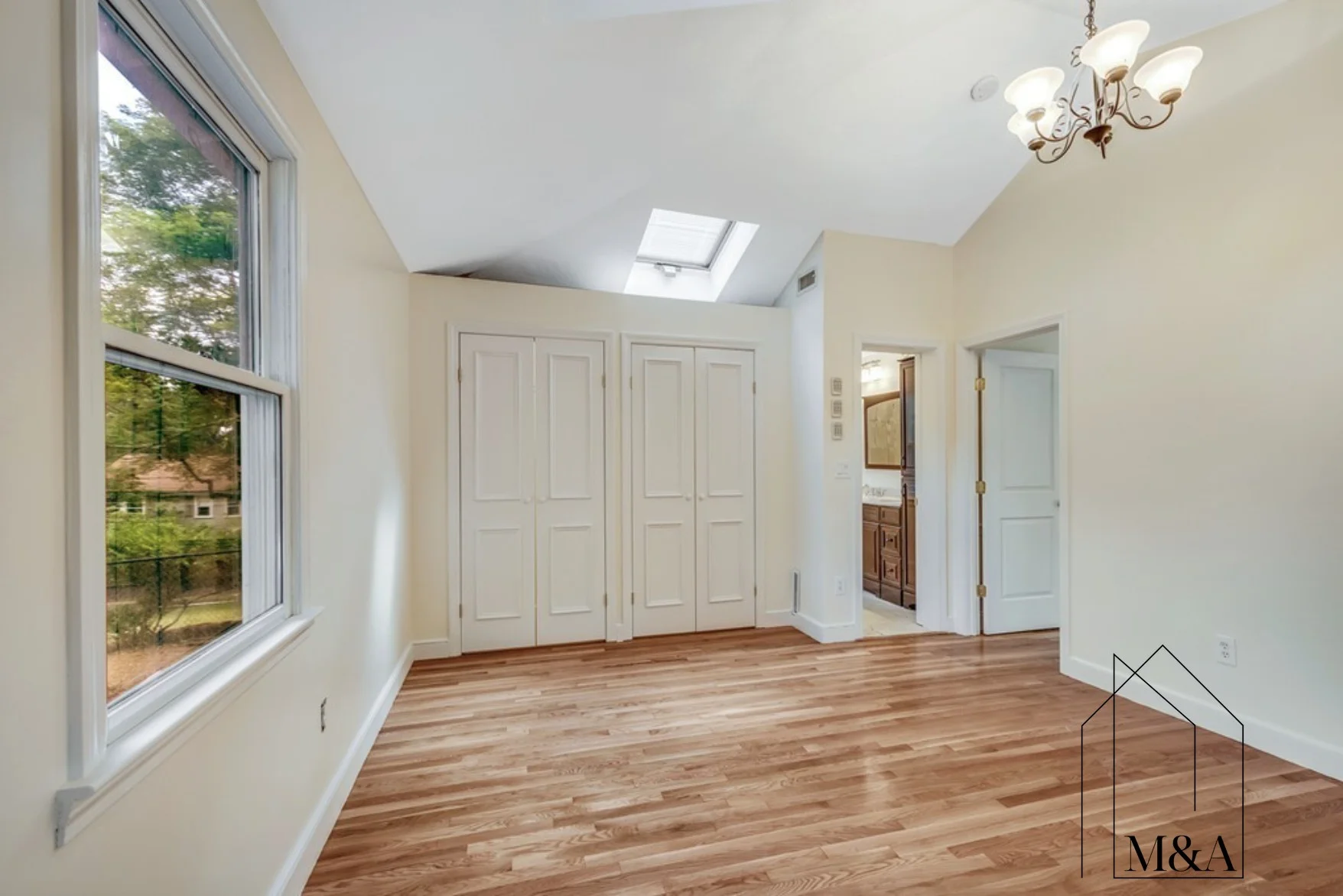 43 Kendall Rd, Newton Centre