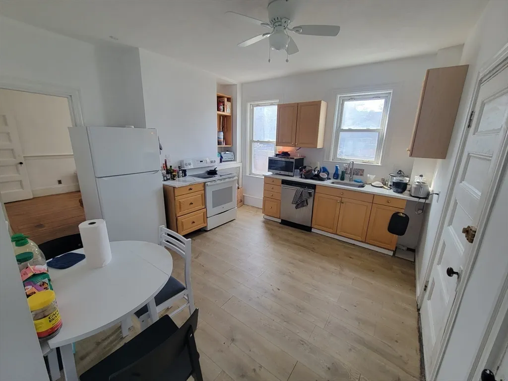 58 Aspinwall Ave, Coolidge Corner