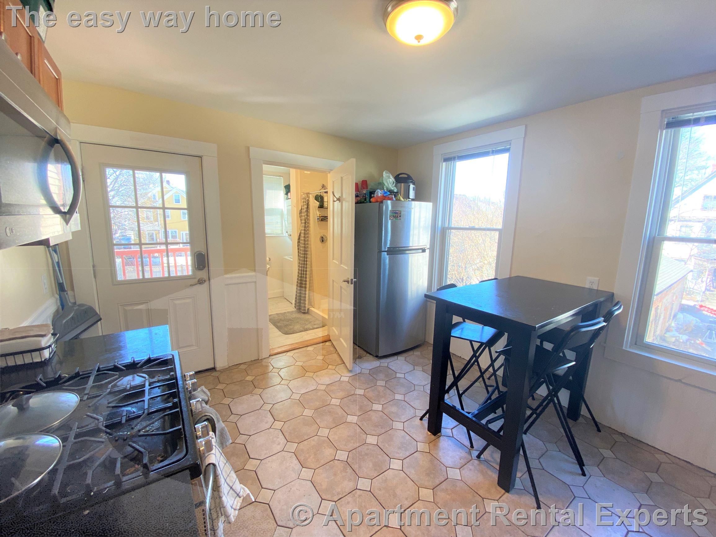 176 Elm St, Porter Square