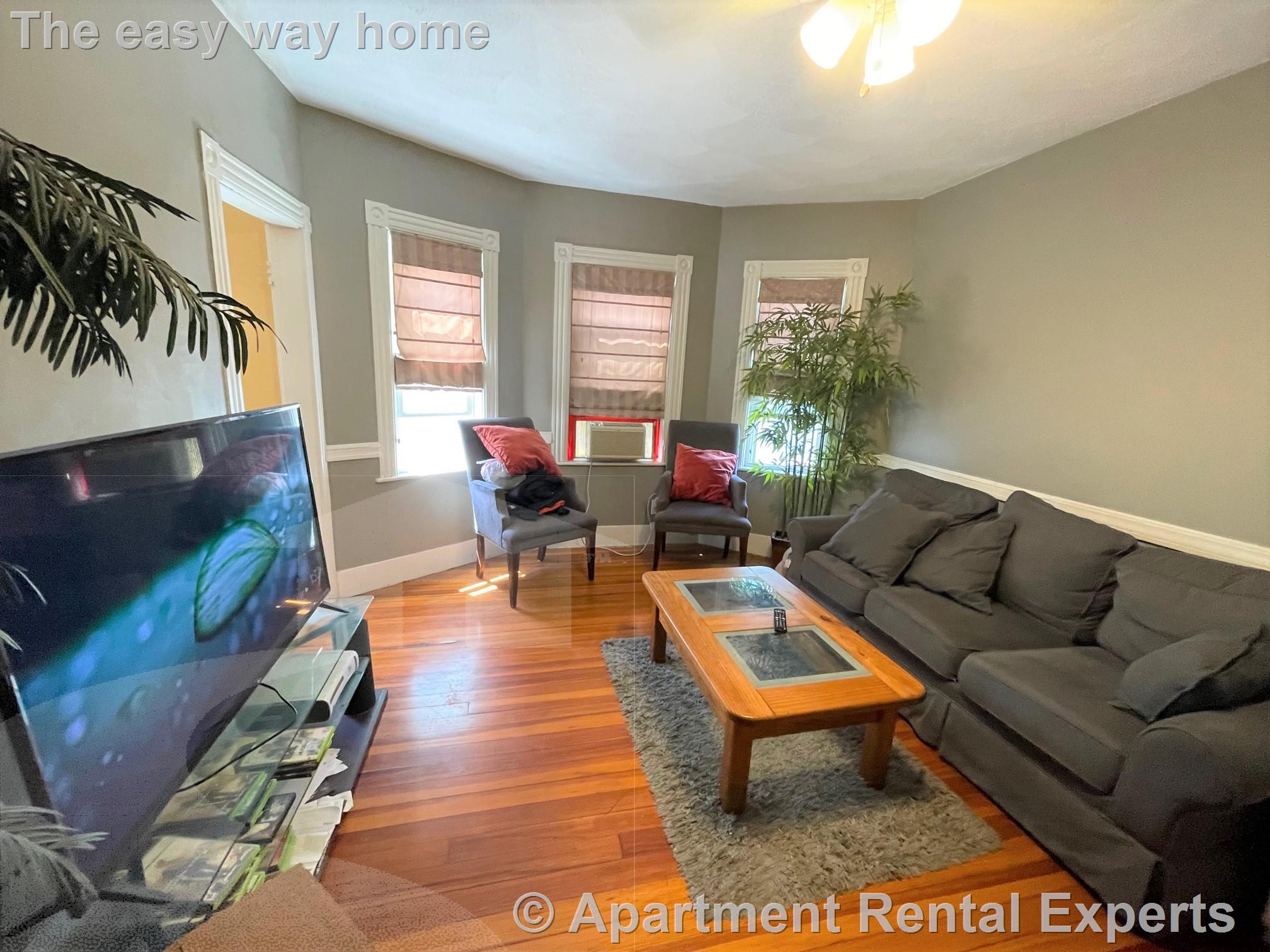 40 Newbern Ave, Ball Square