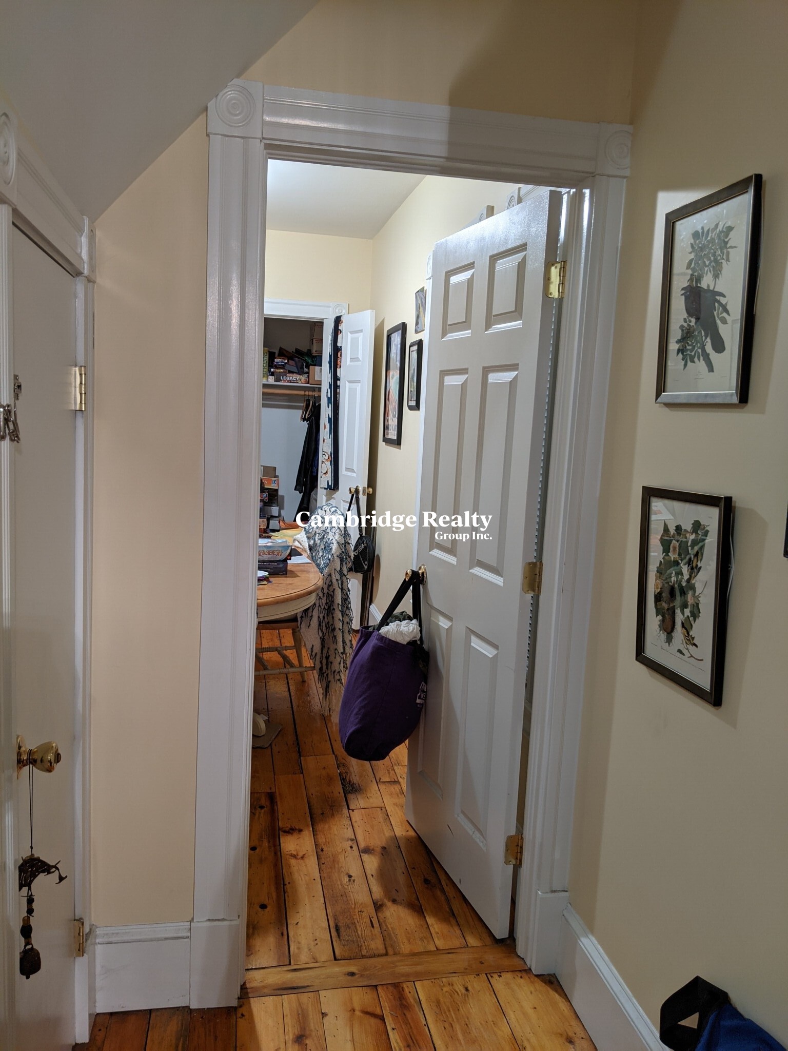 6 White Street Pl, North Cambridge