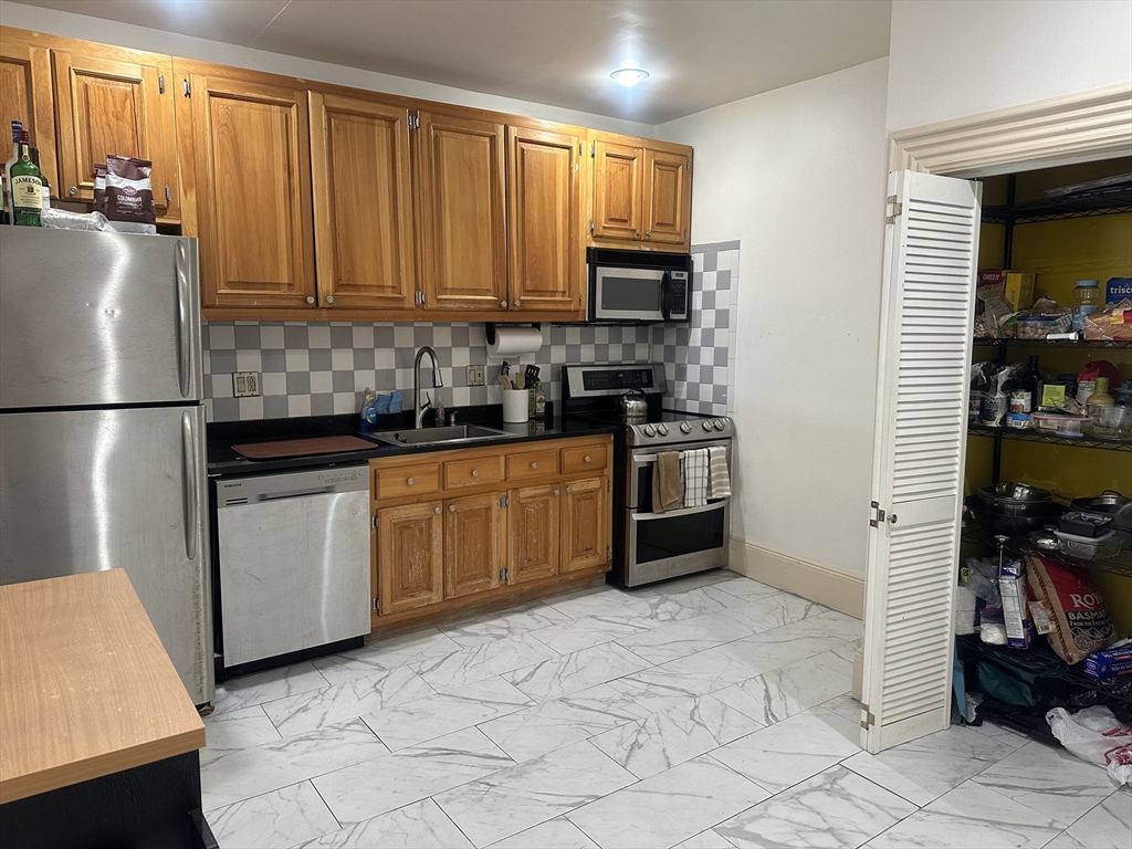 515 Massachusetts Ave, South End