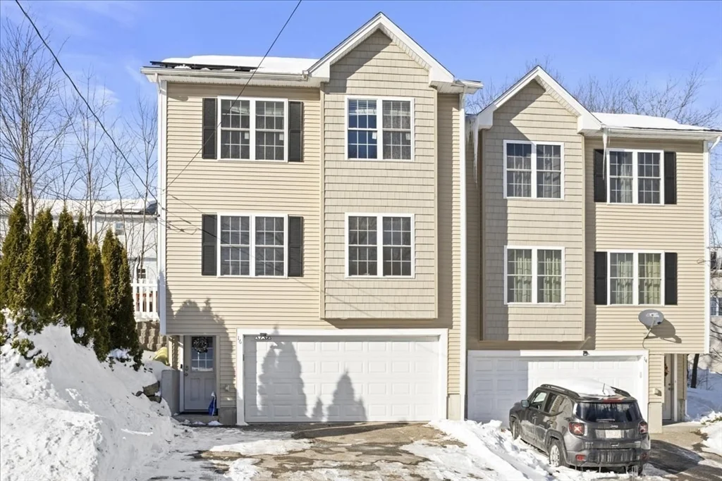 16 Third St, Worcester