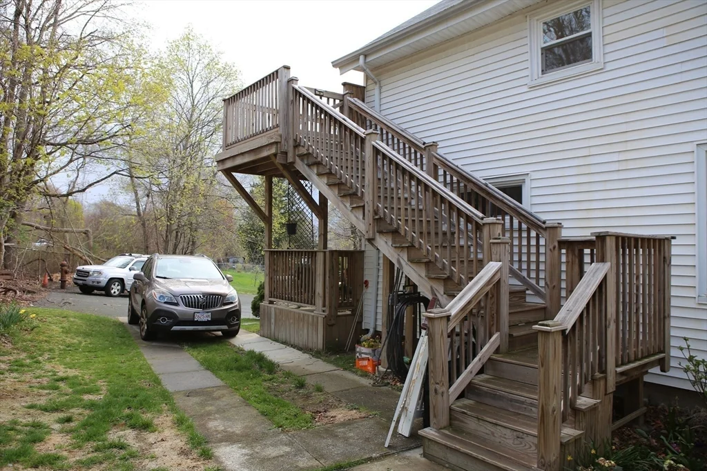 134 Baldwin, Fall River