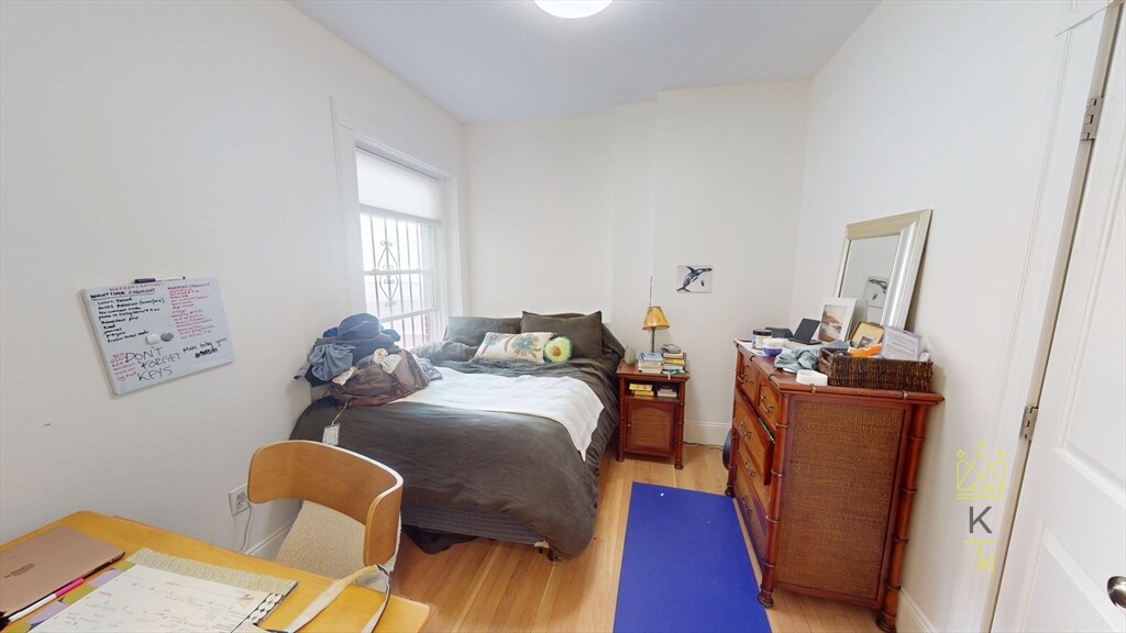 5 Davis Ave, Emerson Gardens