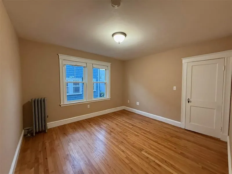 67 Fairfax St, West Somerville