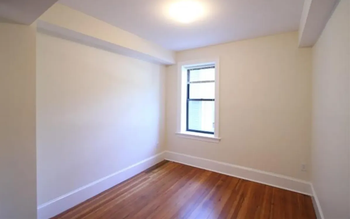 881 Massachusetts Ave, Central Square