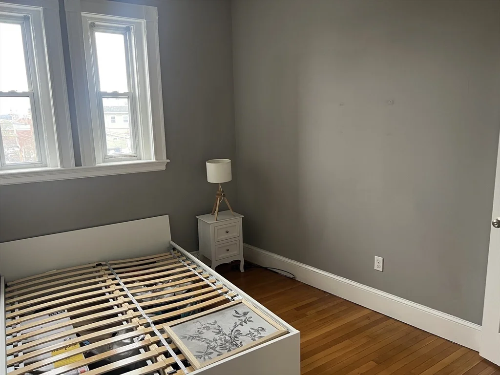 267 Washington Ave, Winthrop