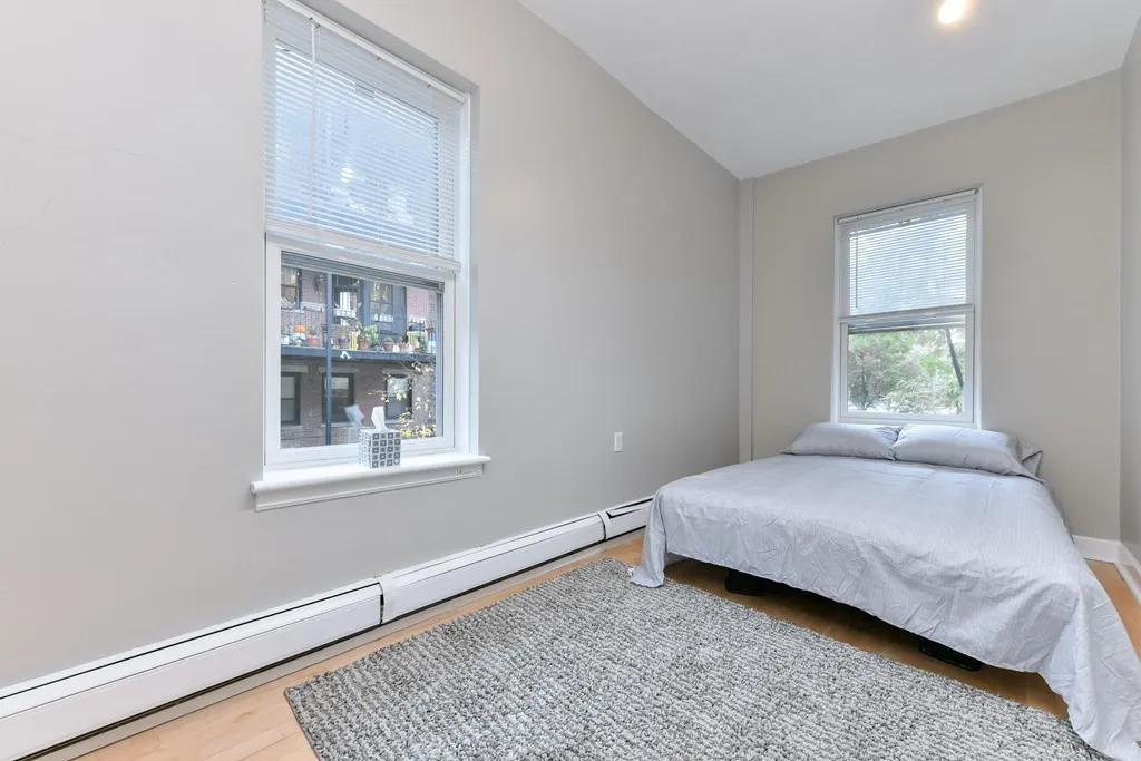 586 Columbus Ave, Roxbury