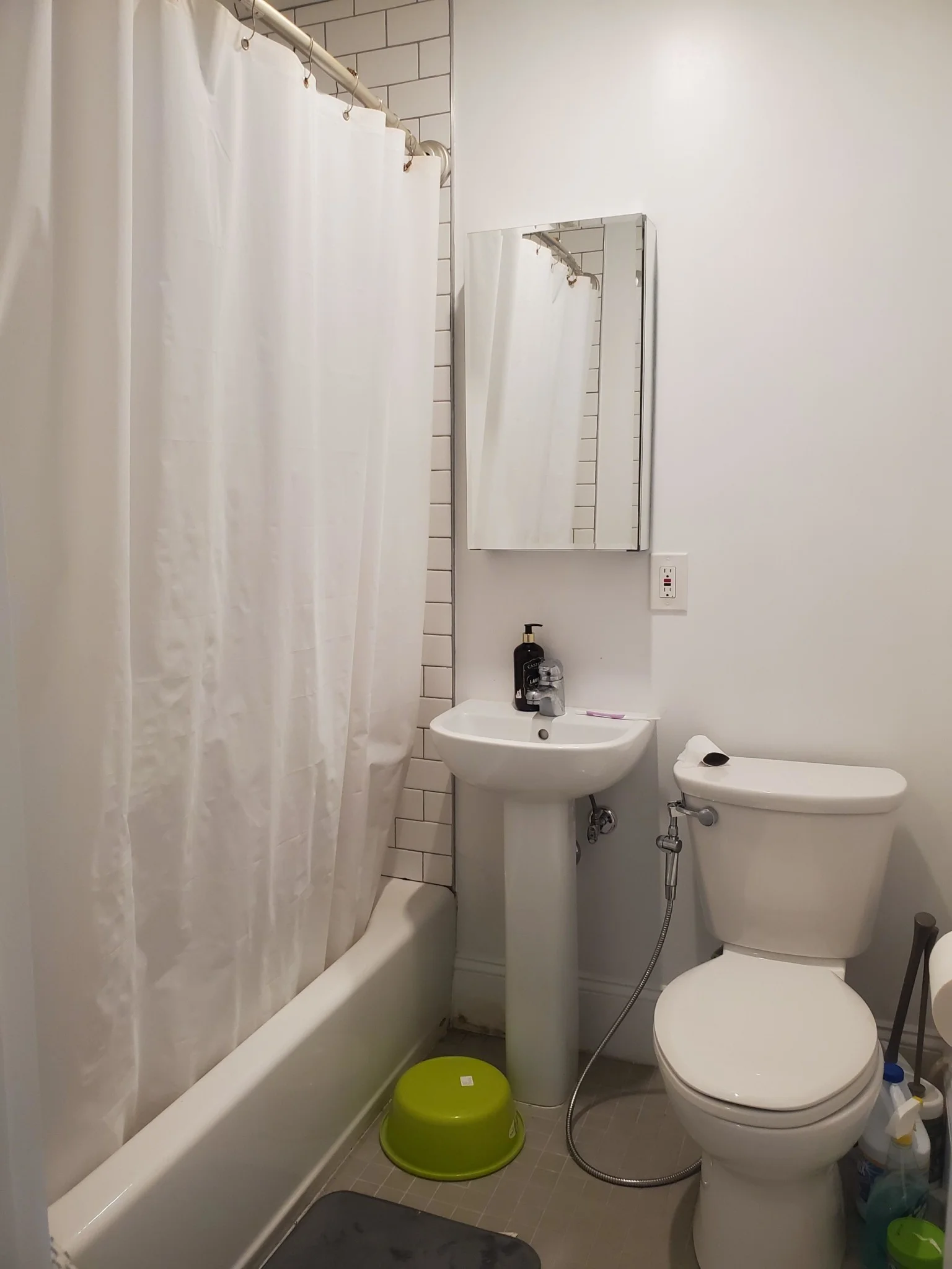 8 Gardner St, Allston