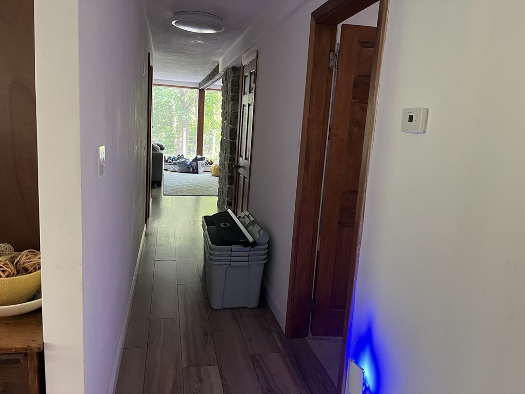 16 Foster Rd, Lexington