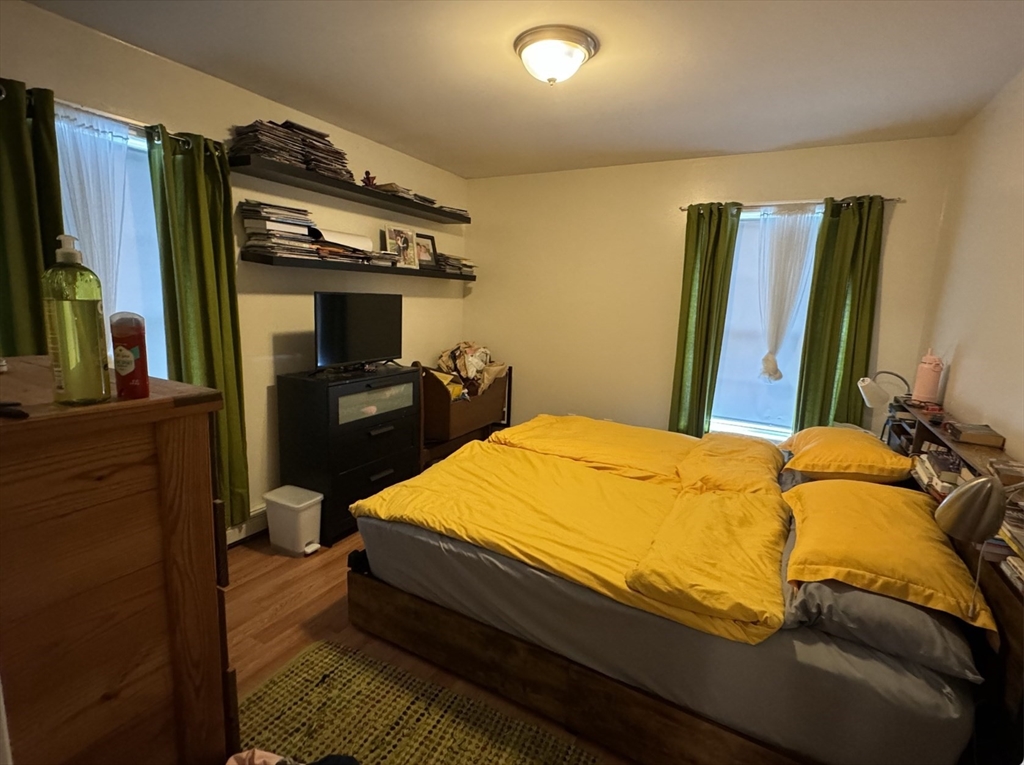 86 Endicott St, Peabody