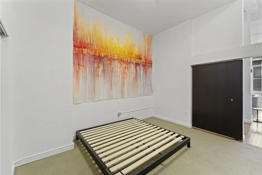 88 Kingston St, Midtown