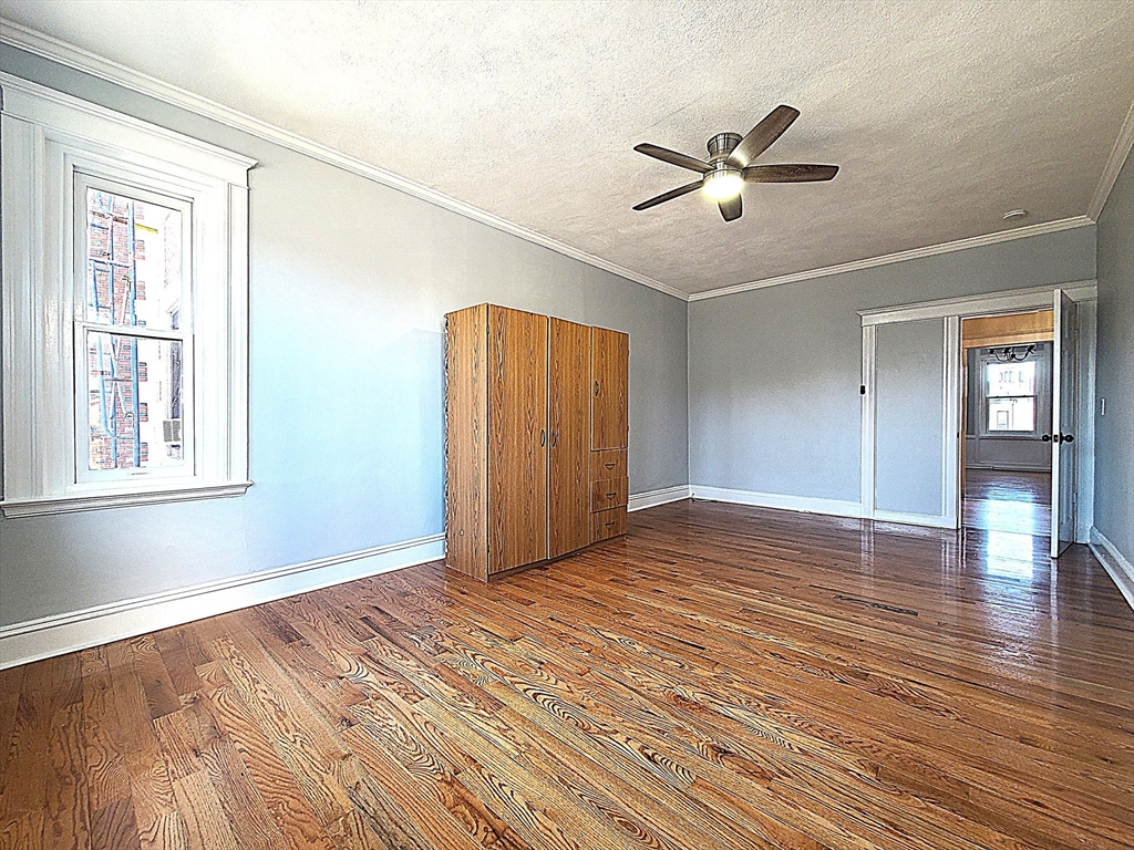 1263 Commonwealth Ave, Brighton