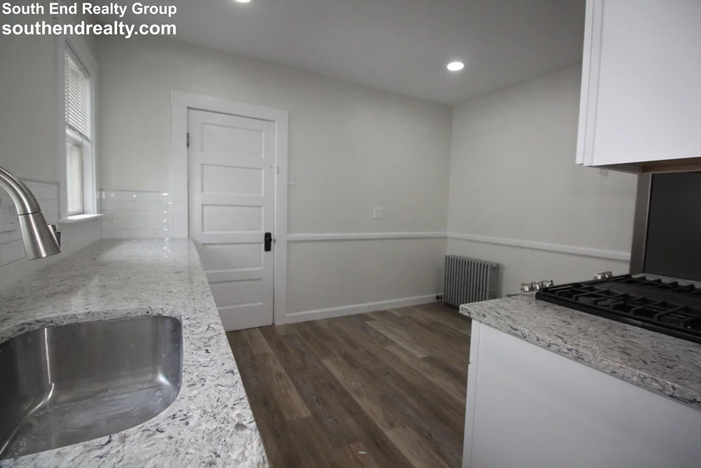 20 Egerton Rd, Arlington