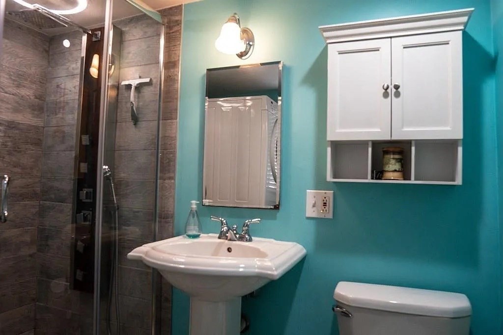 12 Lexington Ave, Charlestown