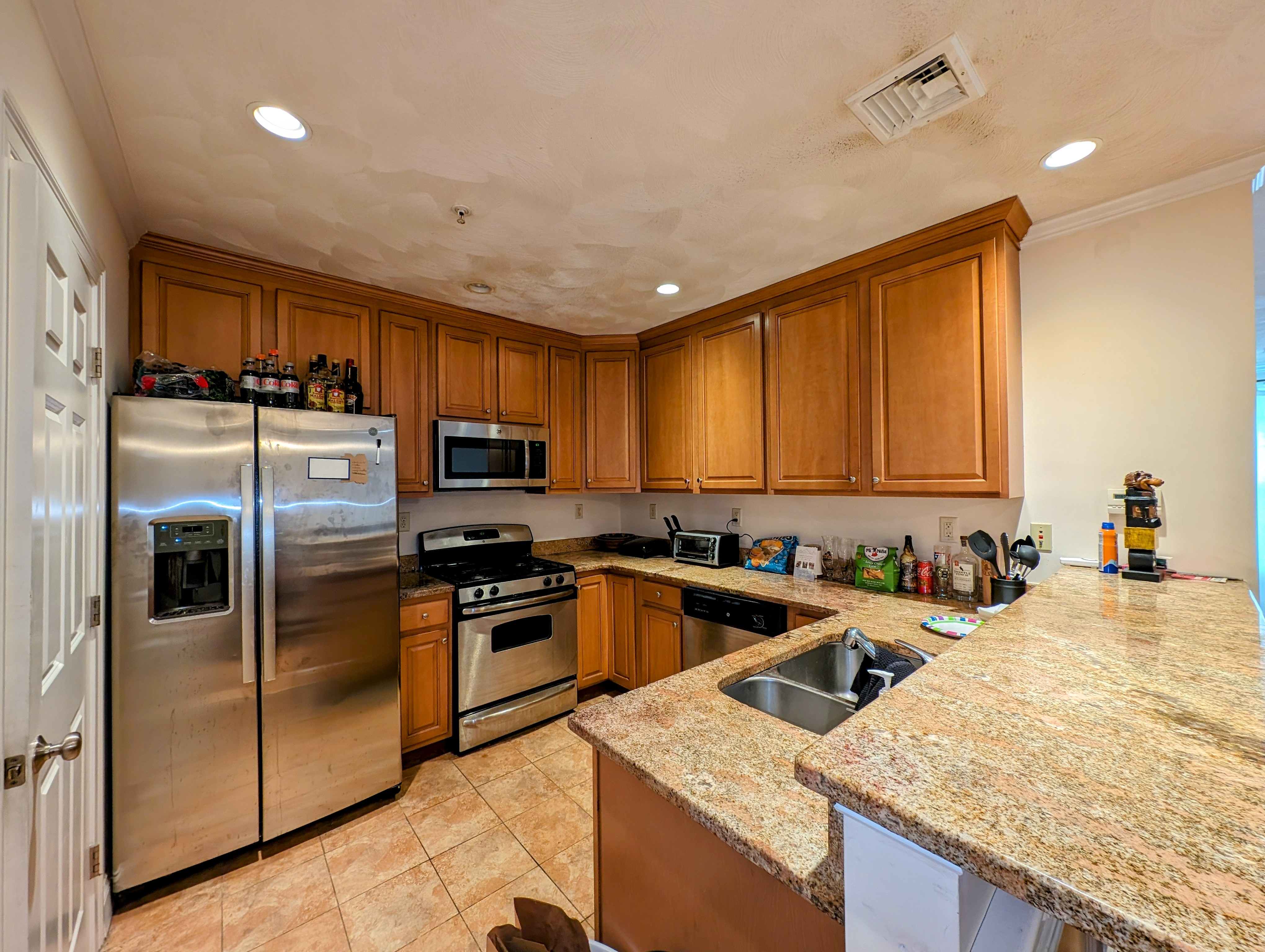 215 Harvard St, South Medford