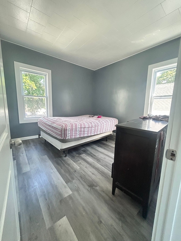 76 Covel St, Fall River