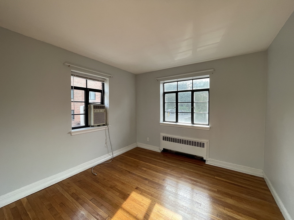 79 Sutherland, Brighton